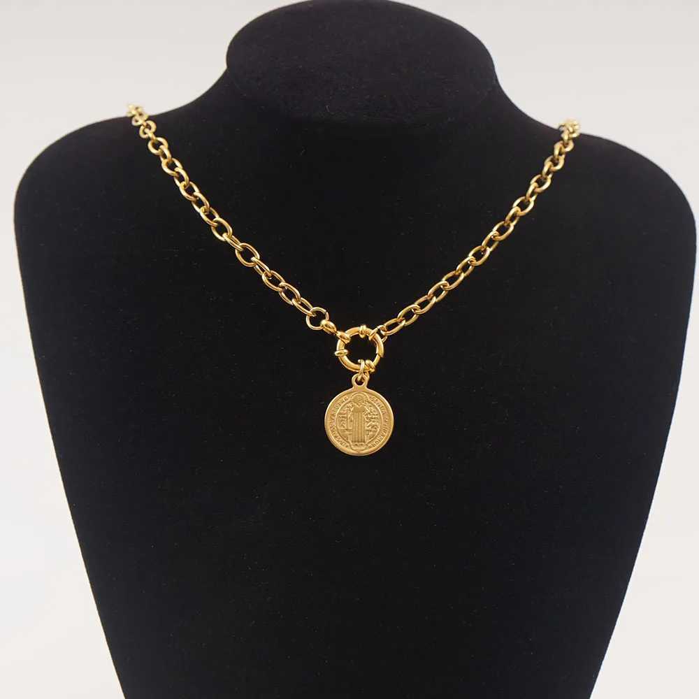 San Benito Necklace For Women Stainless Steel Sailor Clasp Choker Gold/Silver Color Metal St Benedict Medal Collier FemmeXJ251121