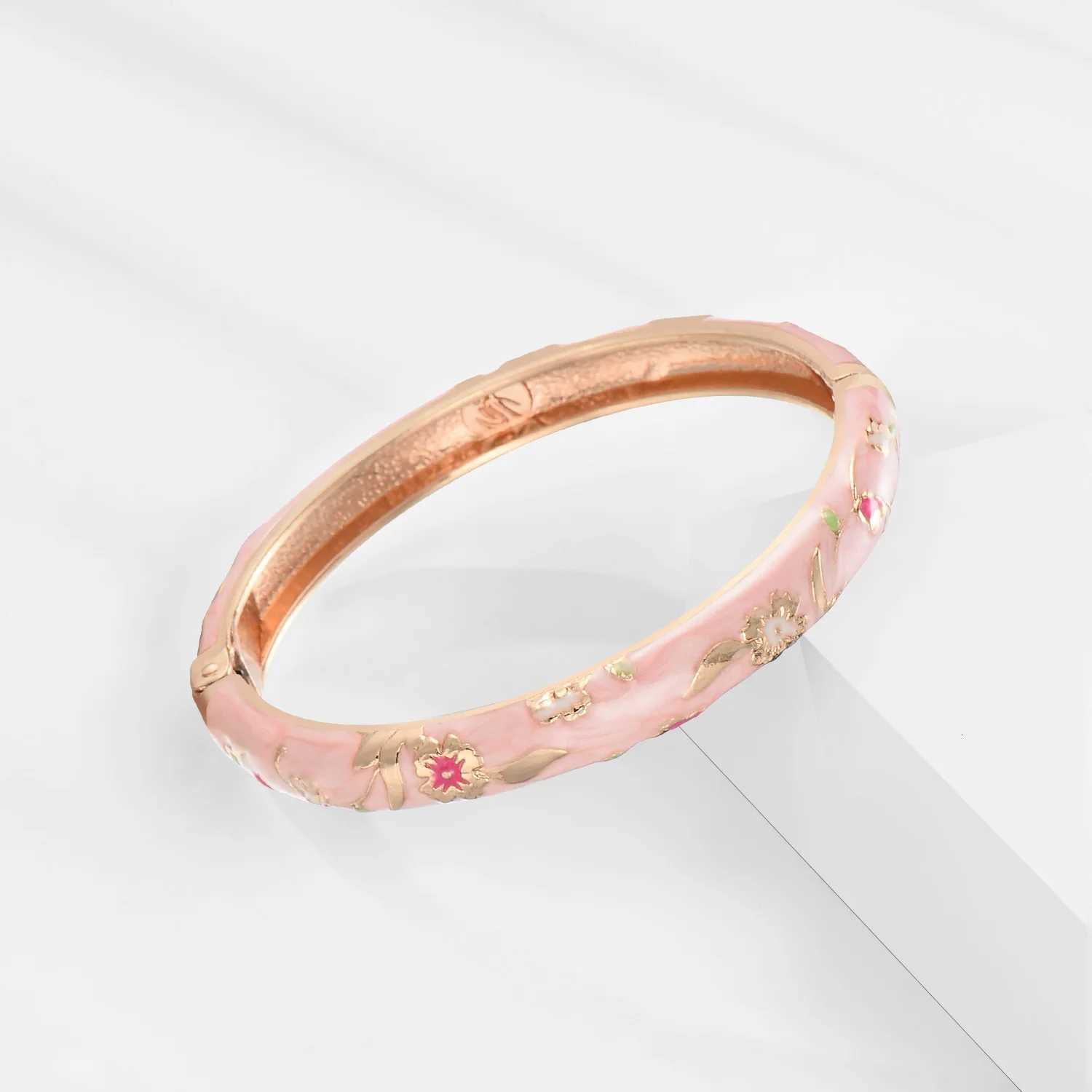 Hollow Bracelets For Women Enamel Bangles Cloisonne Womens Bracelet Pink Bangle On Hand Alloy Jewelry India African HawaiianW251121