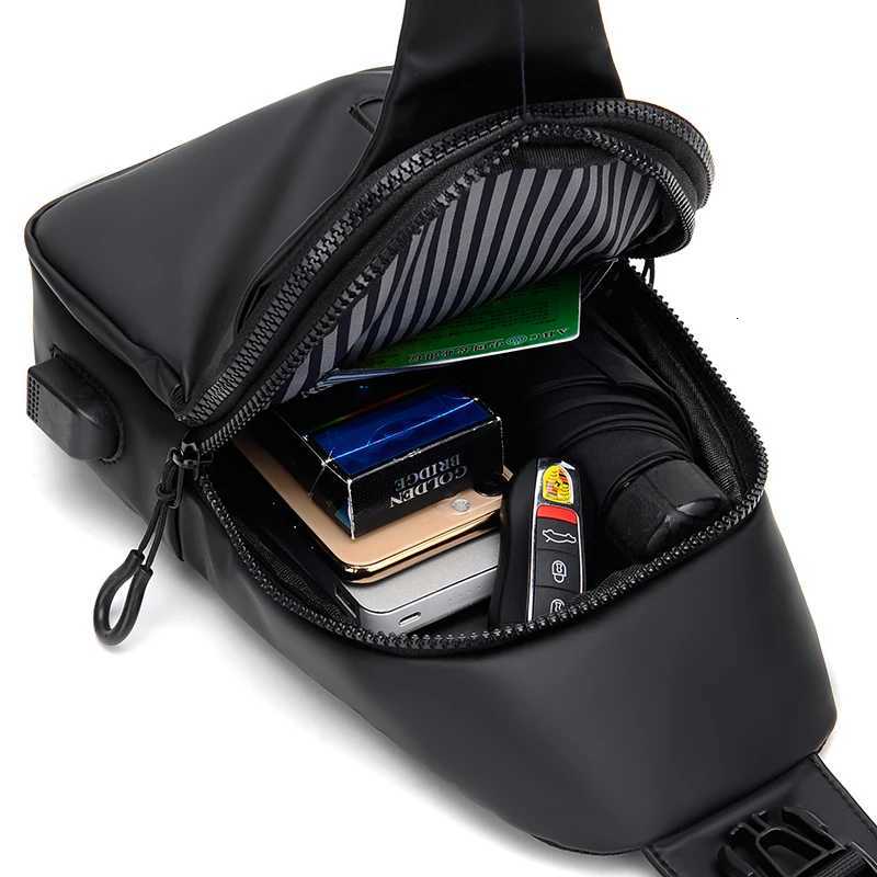 Fashion Mtifunctial ch bag mens cross bag with USB charging port and adjustable shoder strap suitable for daily cmuting Y251121