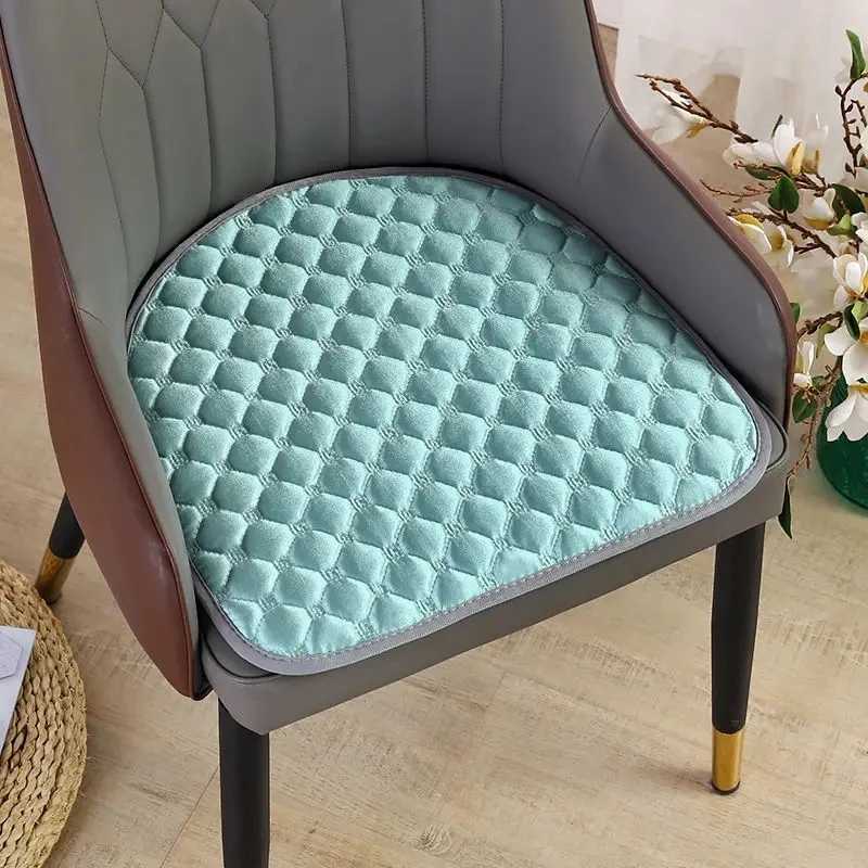 Ins Style Solid Color Horseshoe Shaped Home Seat Pad Simple Semi-circular Chair Anti-slip Mats Four Seasons Dining Chair Cushion C251121