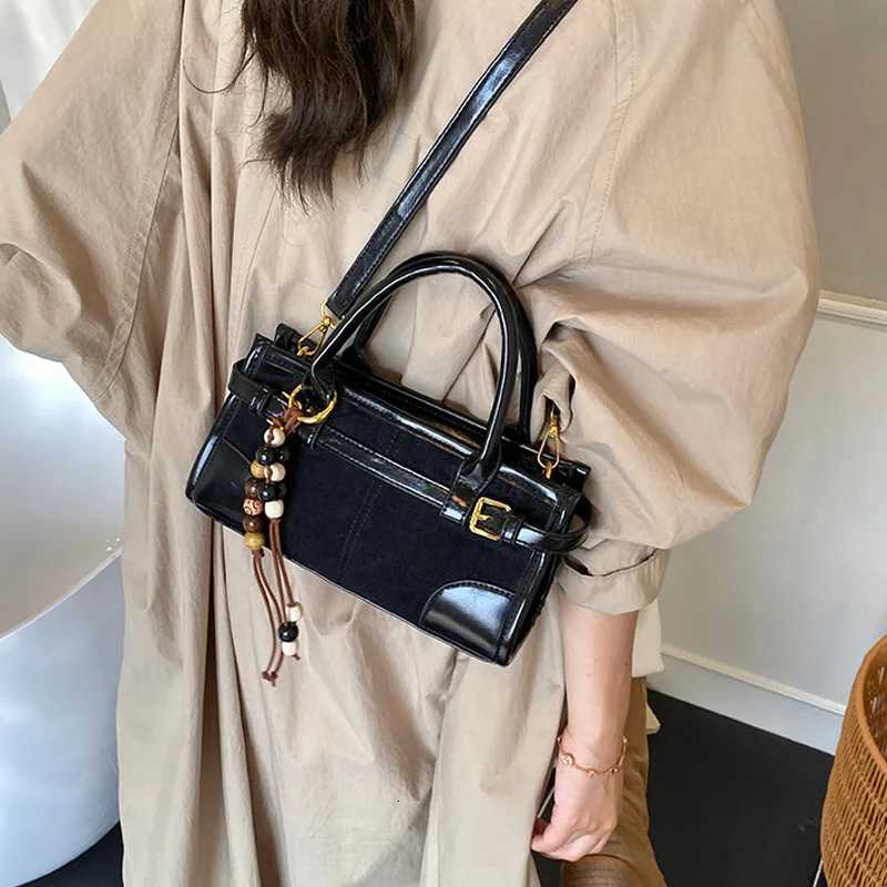 Europe America Shoder Bag Fi Motorcycle-style Crossbody Bag New Frosted Classic Bag Designer Versatile Wens Bags Y251121