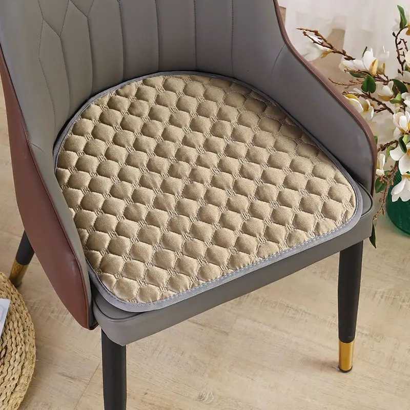 Ins Style Solid Color Horseshoe Shaped Home Seat Pad Simple Semi-circular Chair Anti-slip Mats Four Seasons Dining Chair Cushion C251121