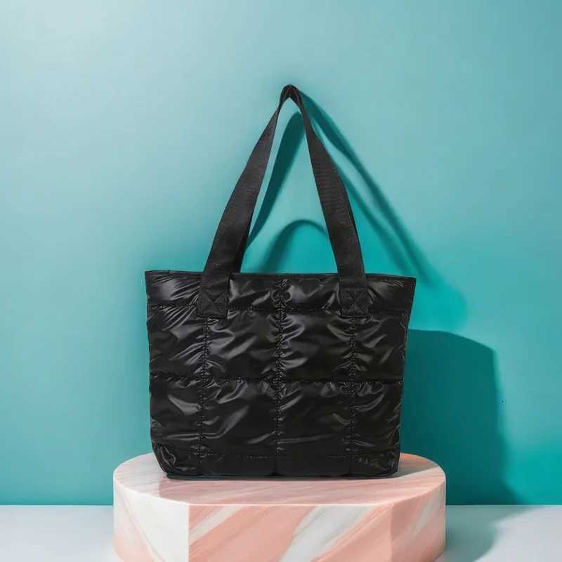 Fi Ladies Tote Handbags Large Capacity Cott Padded Shopping Bag Rhbus Portable Handbag Quilted Solid for Leisure Travel Y251121