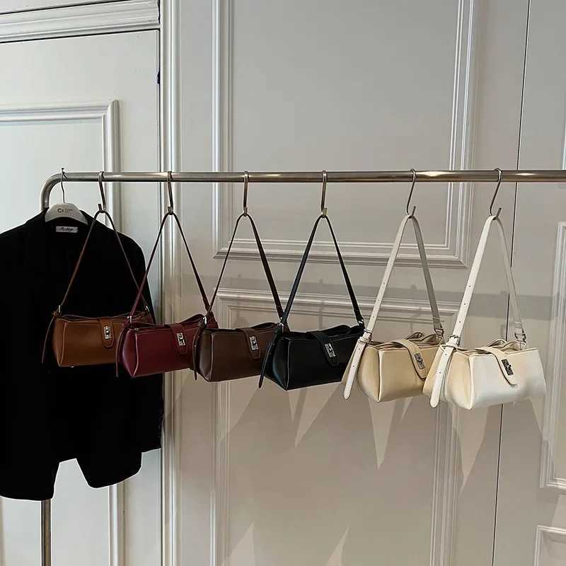 2025 Summer French Simple Niche Underarm Bag for Wen - Versatile Foreign Texture Casual Cmuting Shoder Messenger Bag Y251121