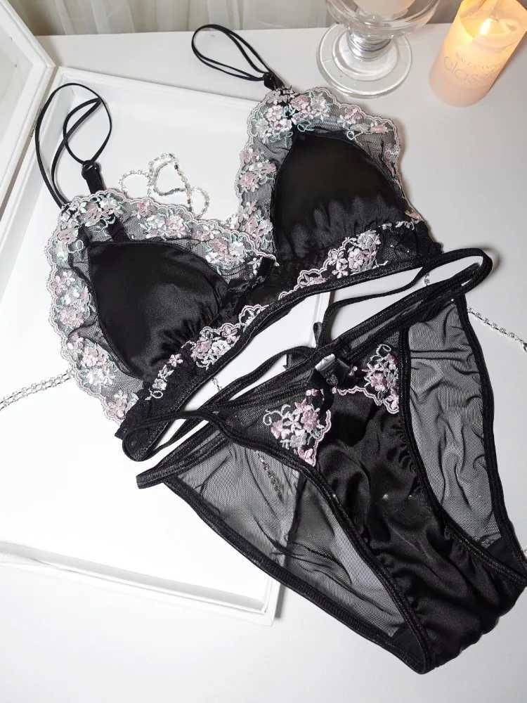 MOYISU Girls French Bra Thin Triangle Cup Embroidery Light Luxury Silk Sexy Pure Desire Lace Underwear SetXJ251106