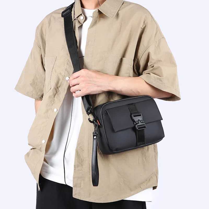 Fashion Casual Men Small Shoulder Bag High Quality Soft PU Mens Mini Handbag Day Clutch bag Phone Bags Sac hommesT251121
