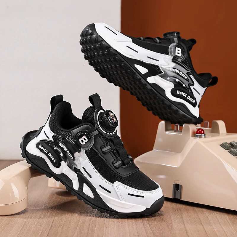 Children Casual Shoes Autumn Winter PU Leather Sneakers for Kids Fashion Patchwork Sports Shoes Boys Girls Gym Trainers 2025 NewW251121