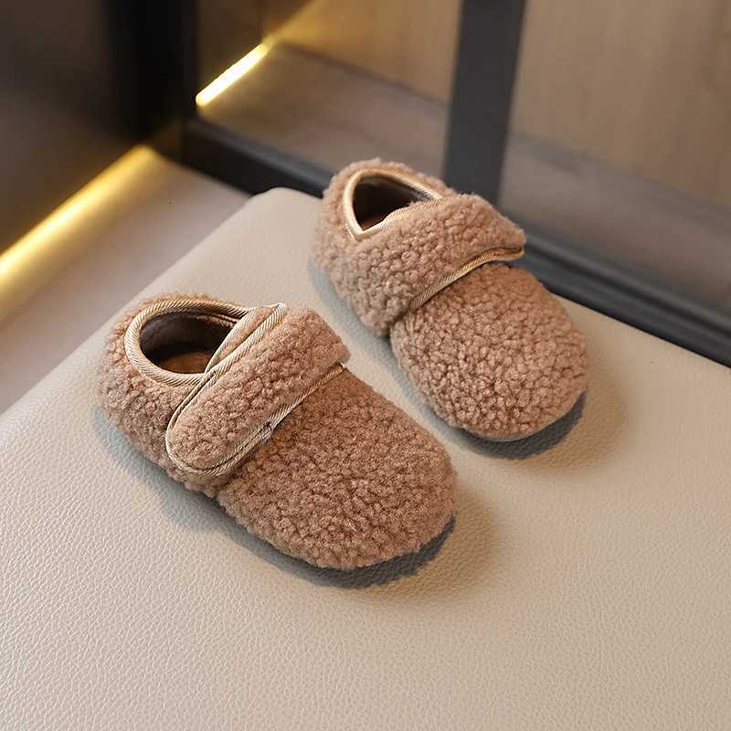 2025 Children Plush Shoes Winter New Girls Fashion Causal Cotton Shoes Solid Color Warm Outdoor Kids Soft Flat Shoes Hook LoopW251121