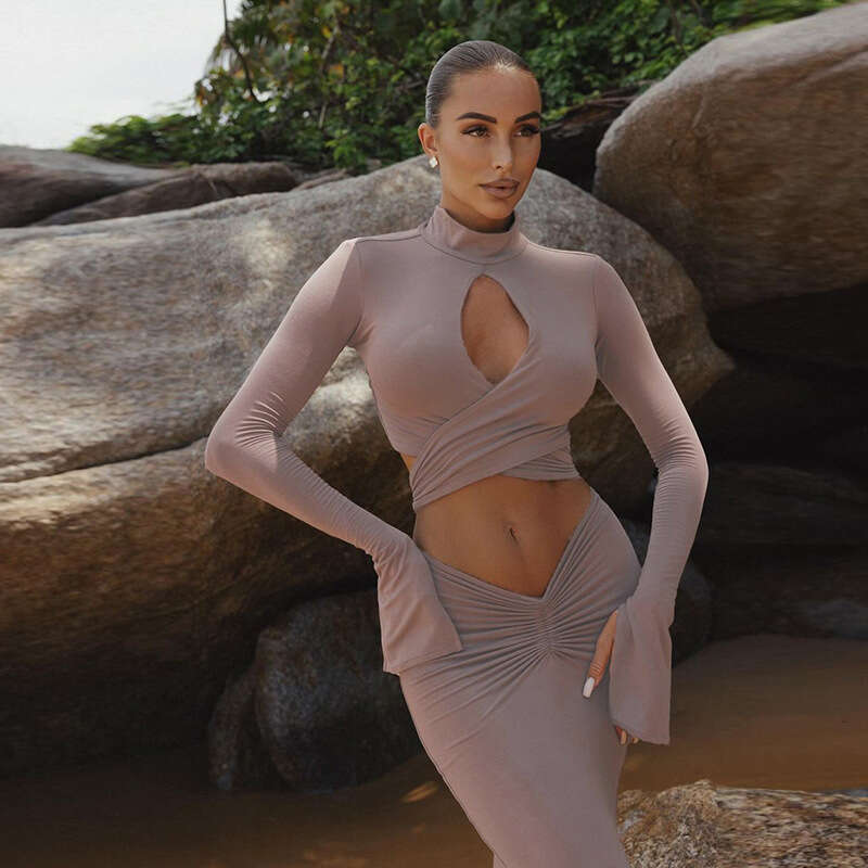 hoodie Women's Wear Wind Winter New Women's Fashion Half High Collar Sexy Hollow Sleeve Top With Hip Wrapping Long Skirt Set jacket