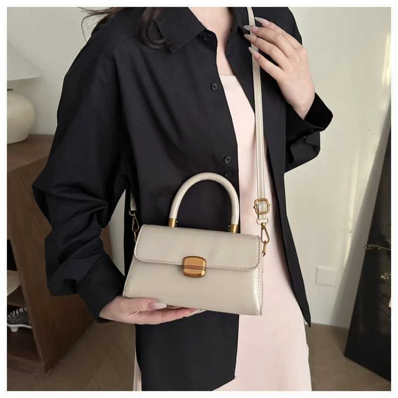 Small Pu Leather Crossbody Bags for Wen Mtifunctial Fem Shoder Tote Bag Brand Designer Ladies Leather Luxury Handbags Y251121