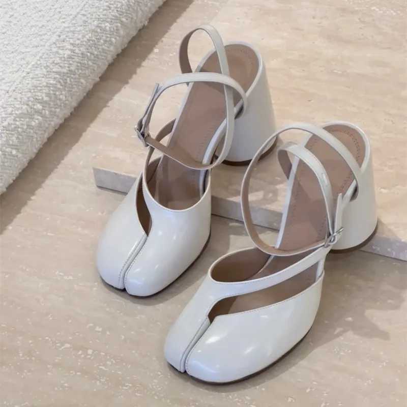 Ins style Fashion Patent Leather Split Toe Women Pumps Spring Summer Thick High heels Slingbacks Female Tabi Chunky Casual Shoes Z250510