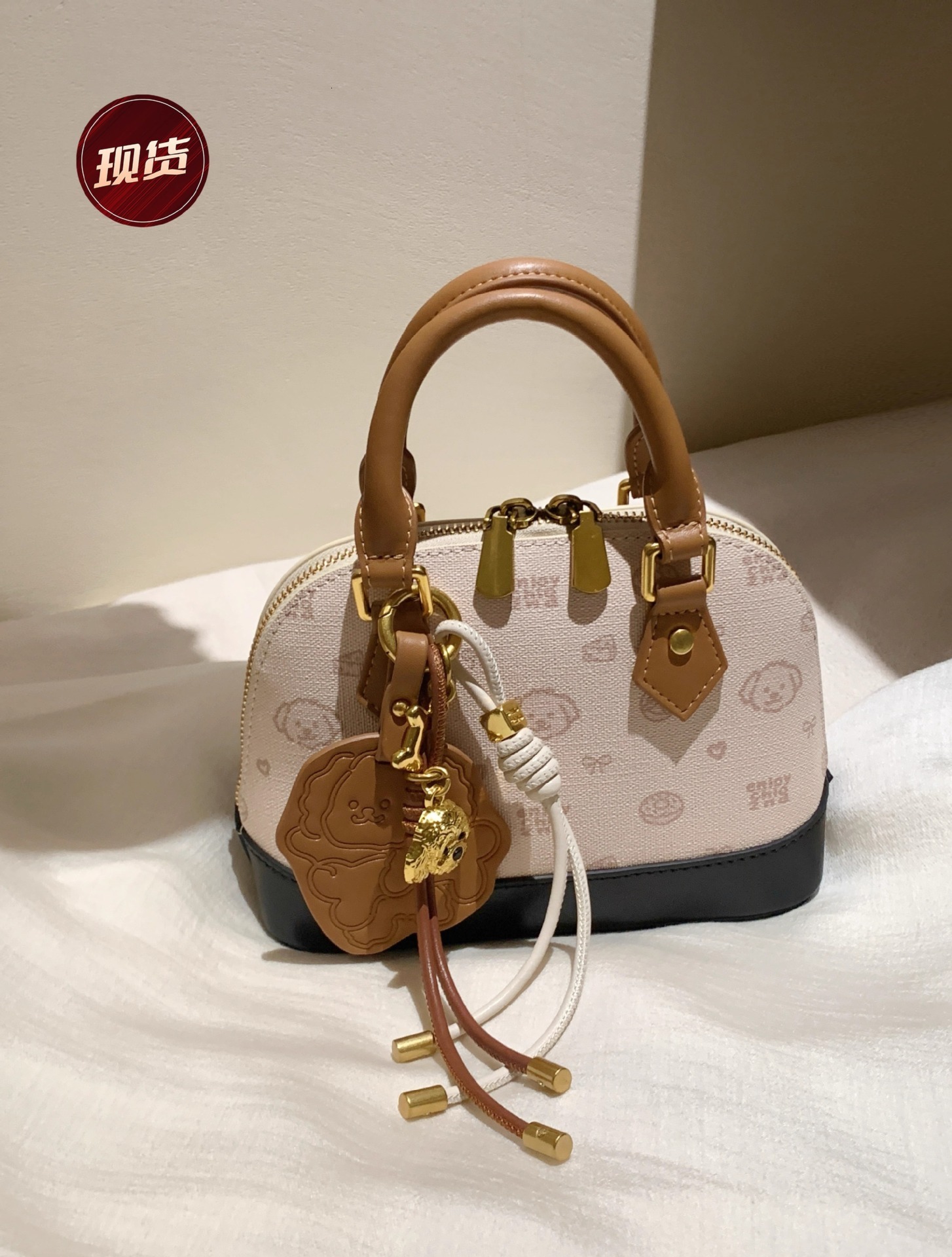 2025 New Nanfeng Chio2 Bread Dog Rumba Memory Shell Women's Single Shoulder Crossbody Bag Classic Fashion Handbag