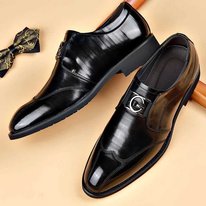 Business Men Shoes Patent Leather Man Brogues Shoes Fo Man Dress Shoe Loafers Pointed Toe Male Moccasins Plus Size Shoes for MenXJ251121