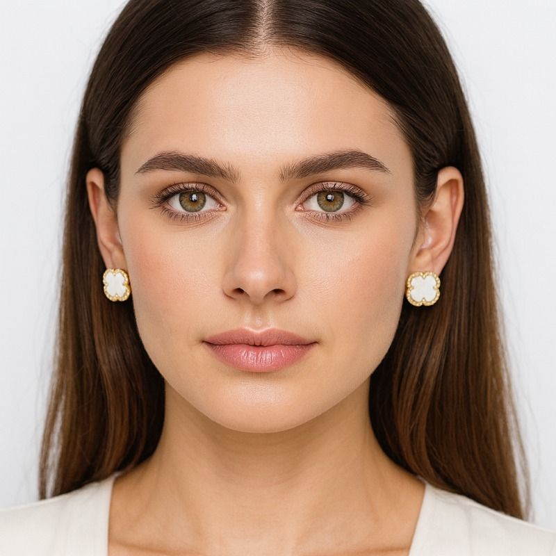 Clover Shaped Mother of Pearl Stud with Zirconia Accents S925 Silver Hypoallergenic Earrings for Daily Outfit and Valentine Day H260202