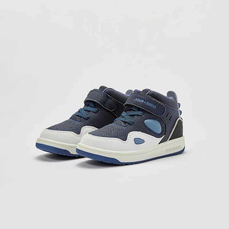 Dave Bella 2023 Winter Childrens Casual Soft Plush Outdoor Comfort Kid Boys Board Shoes C260130