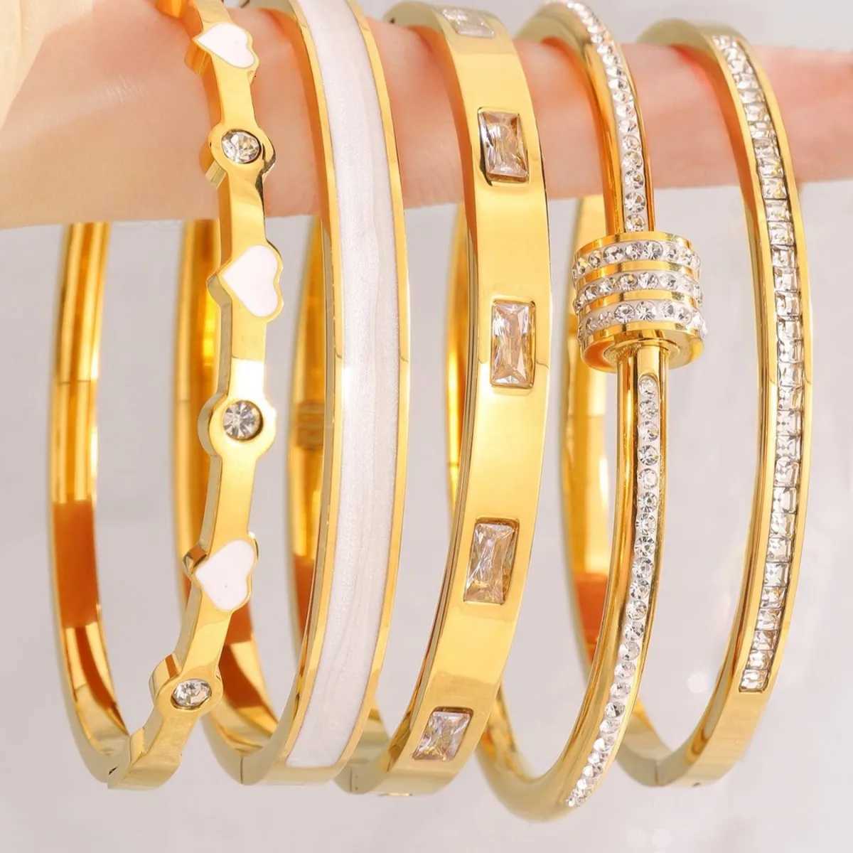 5 Stackable Gold Color Bangle Bracelet Set for Women - 18K Gold Plated Stainless Steel Pink Crystal Love Heart Bracelet JewelryW251121