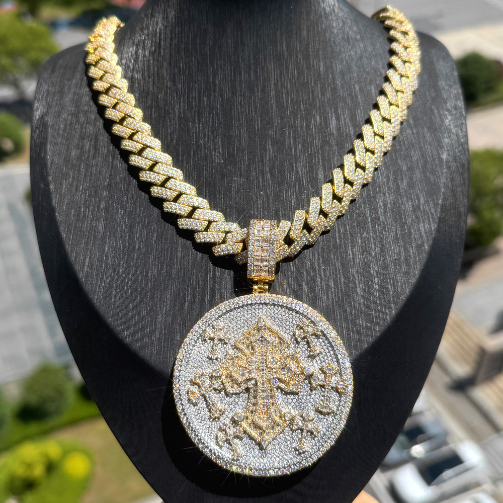 Iced Out Two Tone Color Cross Round Pendant Necklace Zircon CZ Infinity Cuban Chain Big Heavy Chunky Badge Men Hip Hop Jewelry 250920