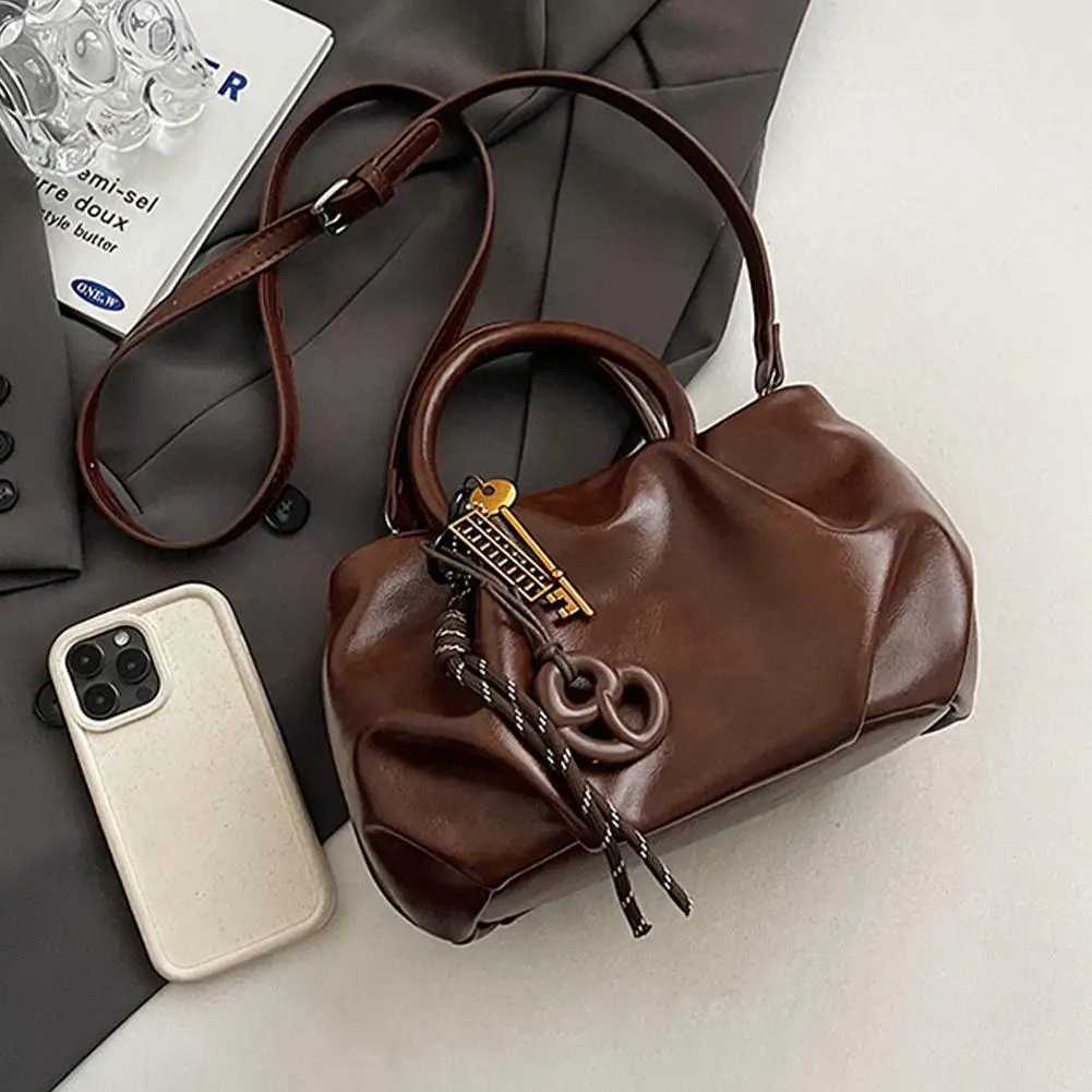 New Autumn Winter Pleated Shoder Bag Fi Crossbody Bag Large Capacity Pendant Versatile Bags Y251121