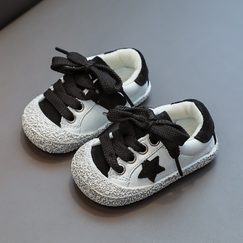 Autumn luminous shoes, boys' anti slip board shoes, soft soled closed toe fashionable trendy shoes, small dirty shoes, casual children's sho