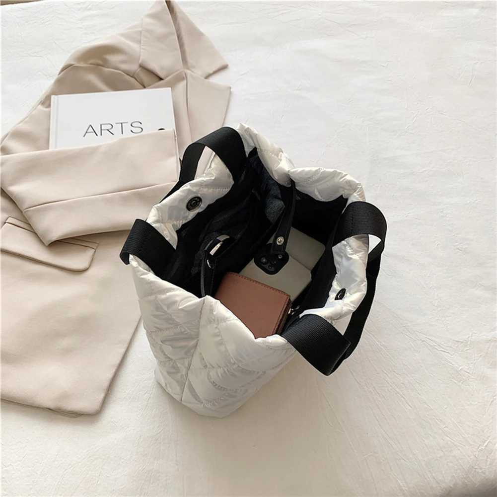 Wen Puffer Shoder Bag Large Capacity Top-handle Bag Soft Solid Color Portable Cott Girls Winter Bag Y251121