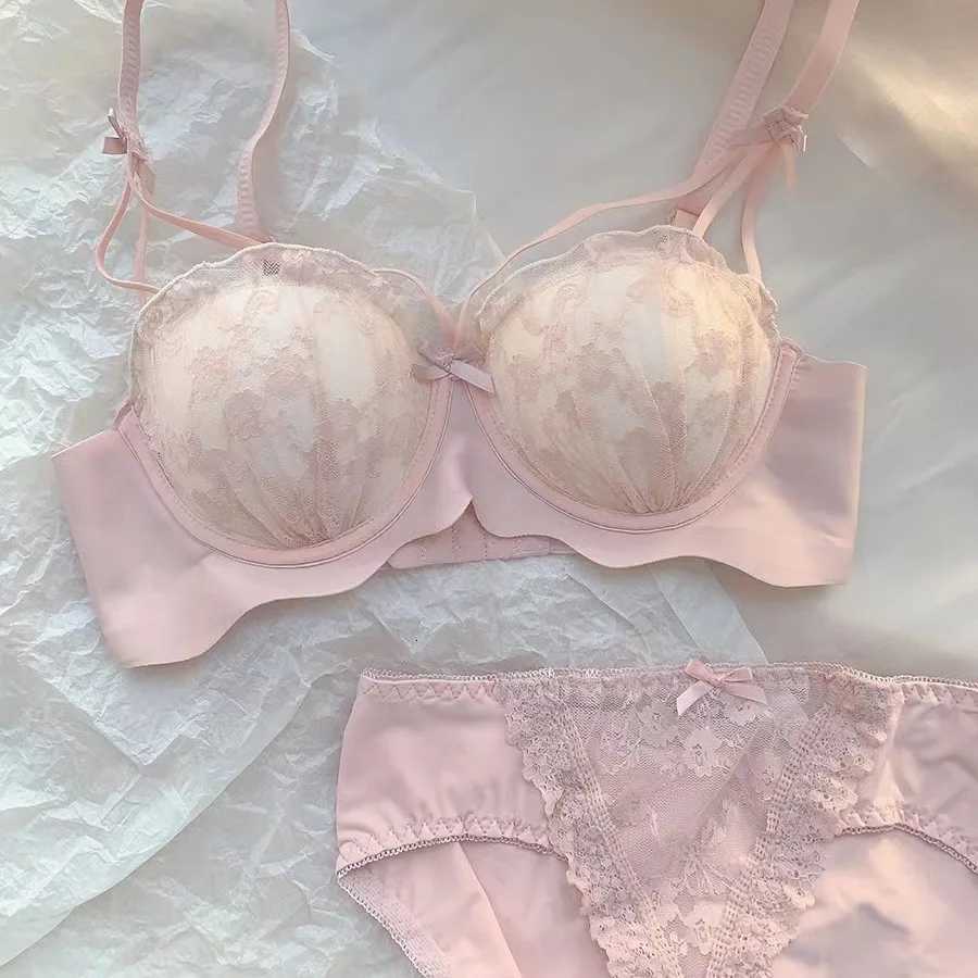 New Sweet and Cute Girl-free Undergarment Womens Comfortable Bra Cover SetXJ251106