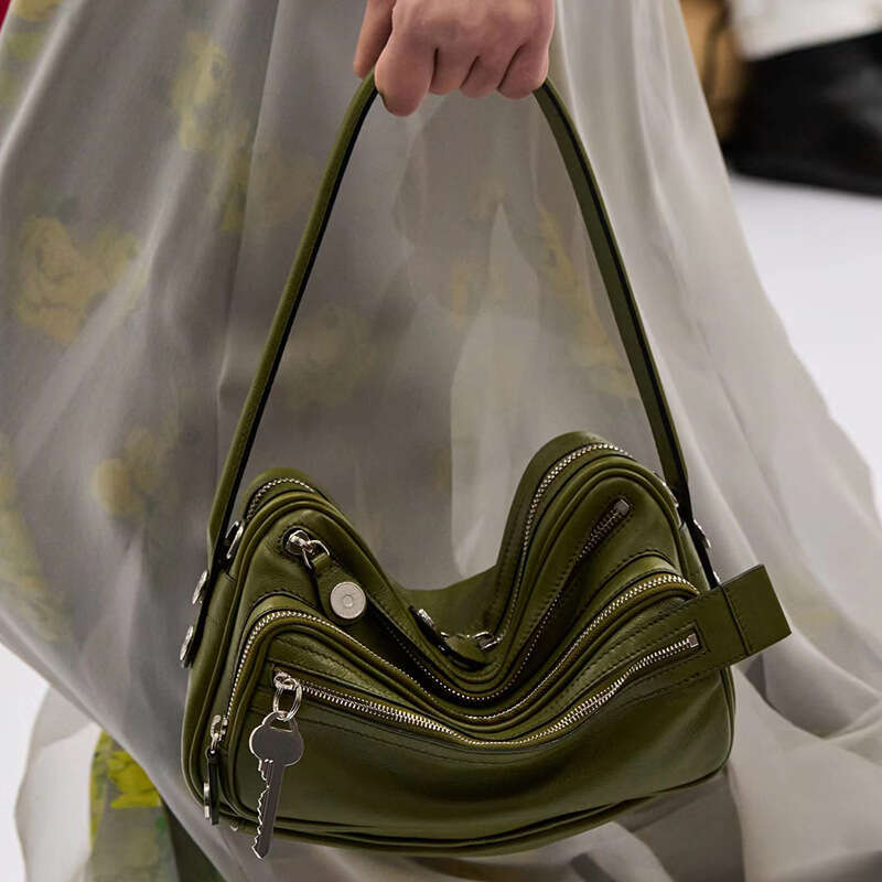 Ins Internet Celebrity Same Style Genuine Leather Zipper Multi-pocket Handbag Shoulder Crossbody 2025 New Women's Bag