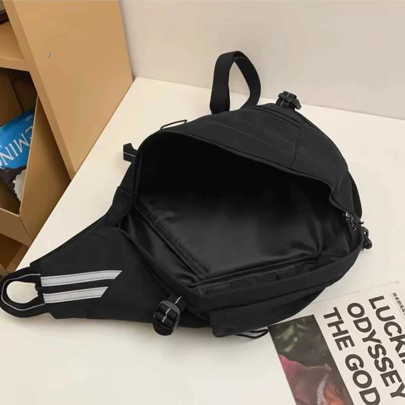 Fashion Trendy Mti-Functial Mens Bapa ry Sports Cycling Single oder Crossbody Bag Functial Workwear Ch Bag Sle Handbags Y251121