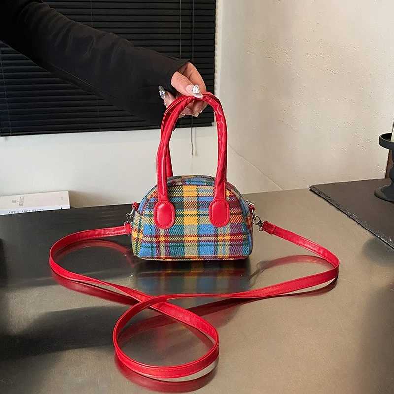 Womens Bag 2025 New Trendy Retro Color Blocked Western-style Handbag Fashionable Plaid Single Shoulder Crossbody BagsT251121