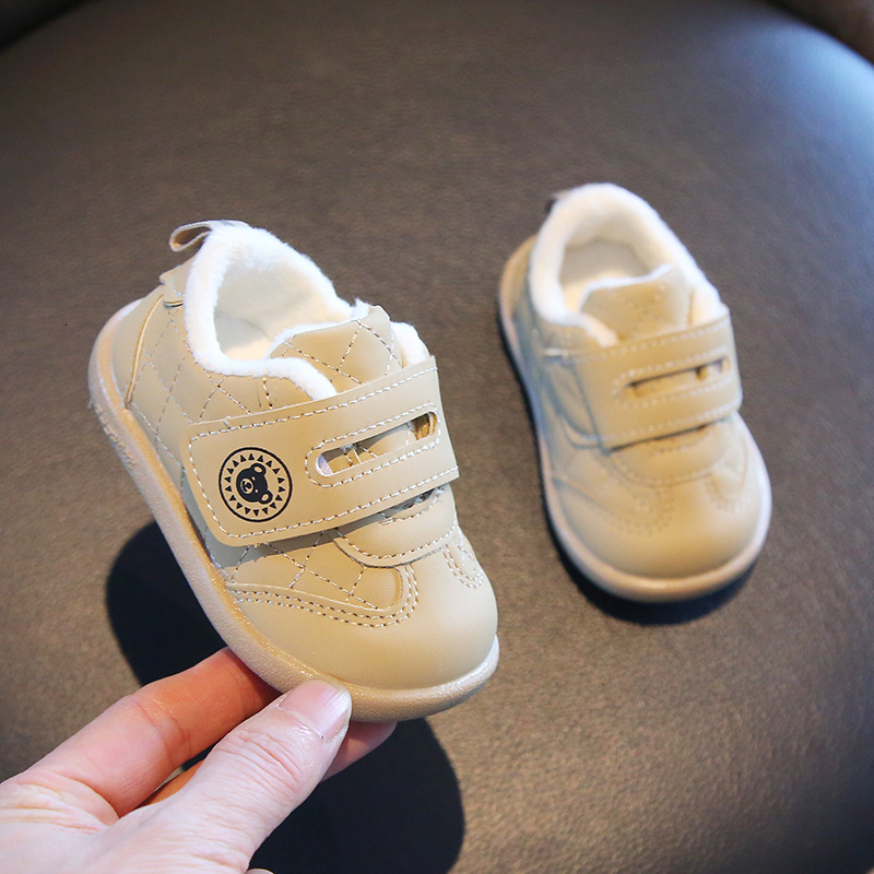 New designer shoes, anti slip walking shoes, short wool anti kick children's hook and loop fashionable cotton shoes