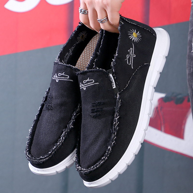 Men'S And Women'S Casual Loafers with Floral Embroidery- Made of Soft Fabrics, Featuring Non- Slip Rubber Soles, Lightweight And Comfortable