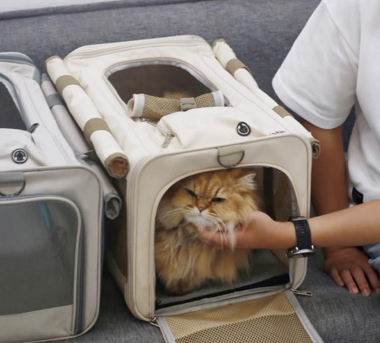 Portable Cat Carrier Bag: Breathable Canvas Pet Travel Bag for Spring and Summer Outings Free shipping