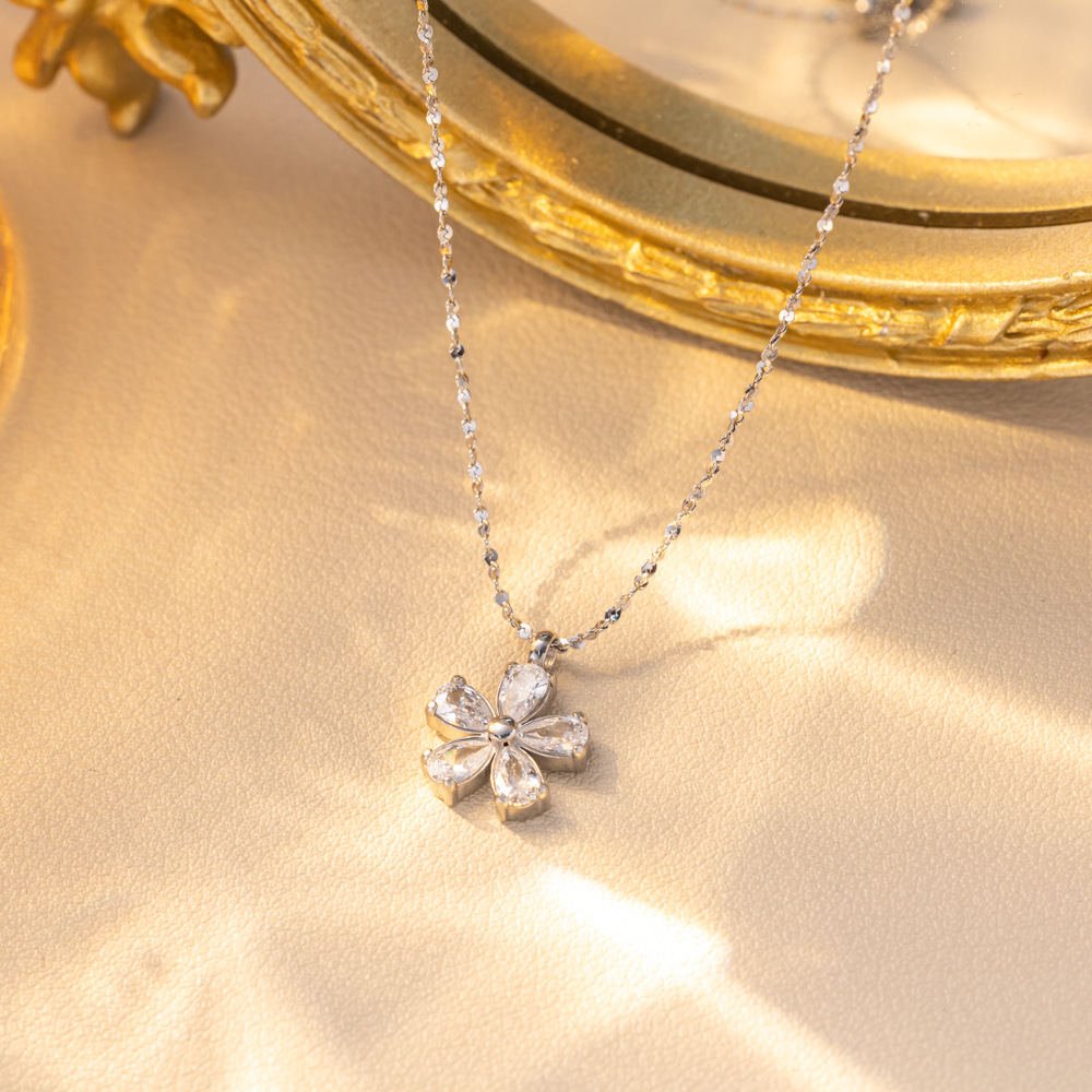 Designer Necklace For Women's Necklace Titanium Steel Colorful Earrings Necklace Gold Silver Color Collection Personality Simple Style Luxury Fas