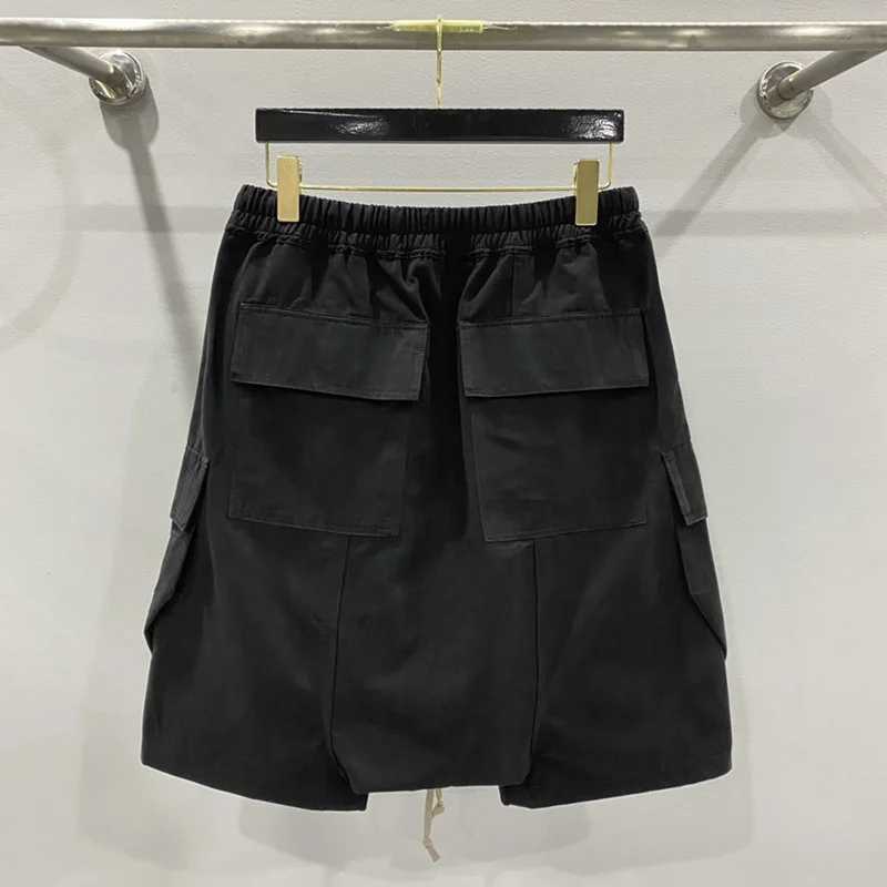 HKSH Mens Trendy Dark Punk Ro Style Classic Work Clothes Double Pocket Helen Pants Elastic Waist Shorts Fashion Street Clothing New HK0401 W250421