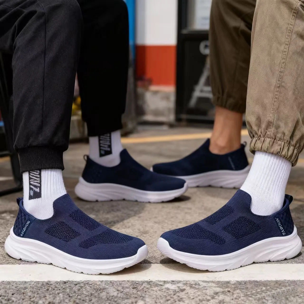 Mens Knit SlipOn Casual Walking Shoes Cushion Comfy Stable Mesh Jogging Daily Sports Sneakers 251121