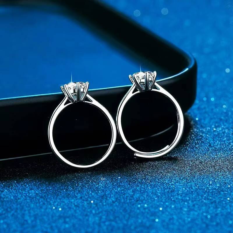 Wholesale 925 Sterling Silver Womens Wedding Ring Classic Six Claws 2ct D-Color Moissanite with Certification for Weddings