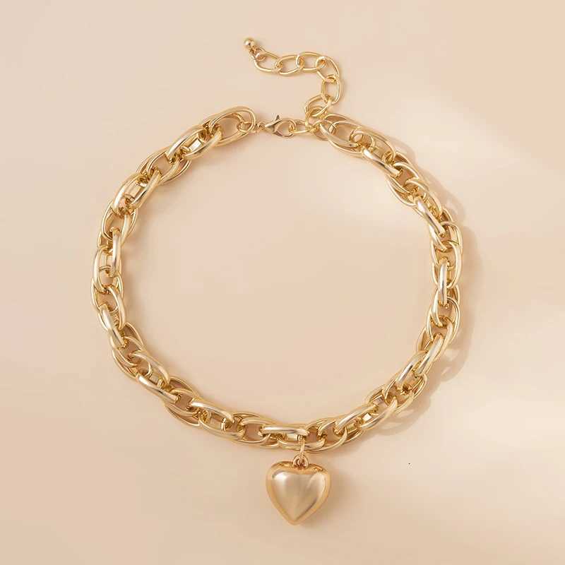 Punk Love Heart Pendant Necklaces Fashion Hip Hop Double Layered Gold Silver Color Thick Chain Choker Necklace Party JewelryXJ251121