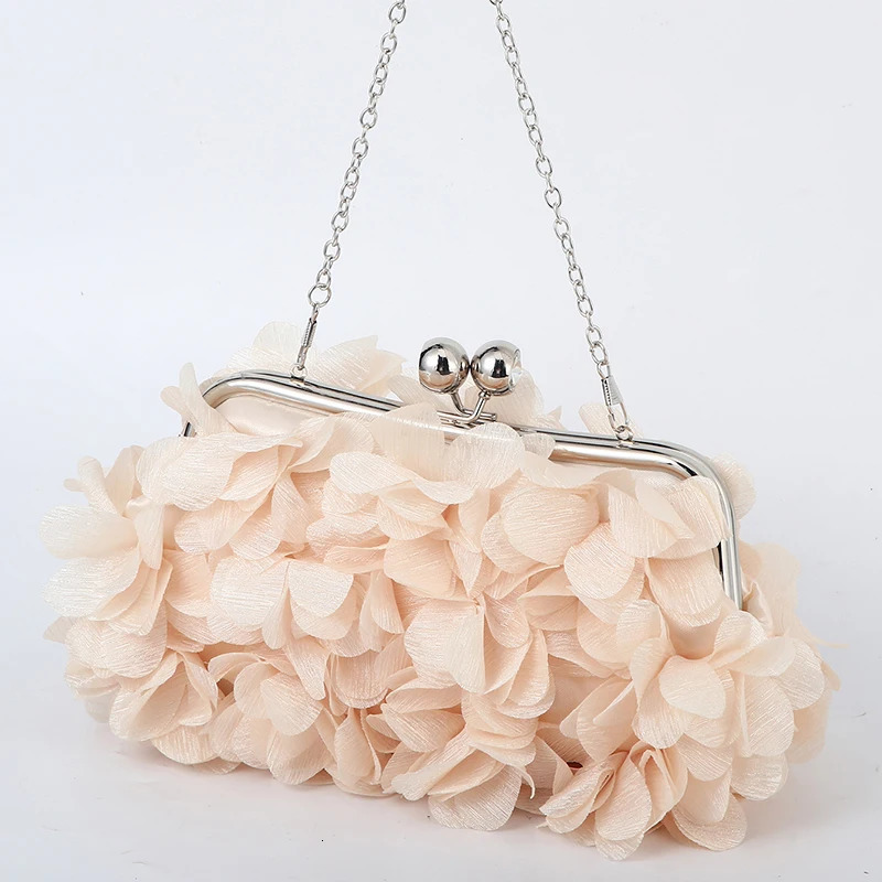 Flower Dinner Purse ner Floral Chain Crossbody Bride Handbag Clutches Woman Petal Evening Party Clutch Wedding Dress Bag 251121