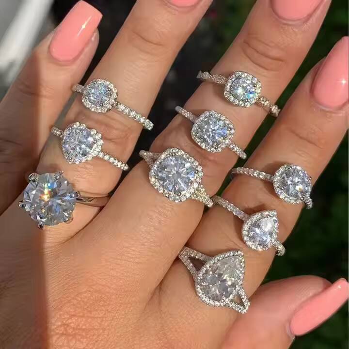 Jewelry Suppliers Customizable 925 Sterling Silver Luxury Diamond Fingers Rings with Moissanite for Party Anniversary Gifts