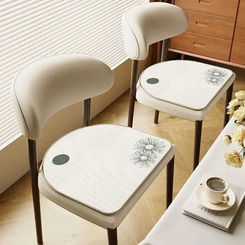 Horseshoe Shape Thickened U-shaped Chair Mat Bench Cover Printed non-slip Seat Mat For Autumn and Winter C251121