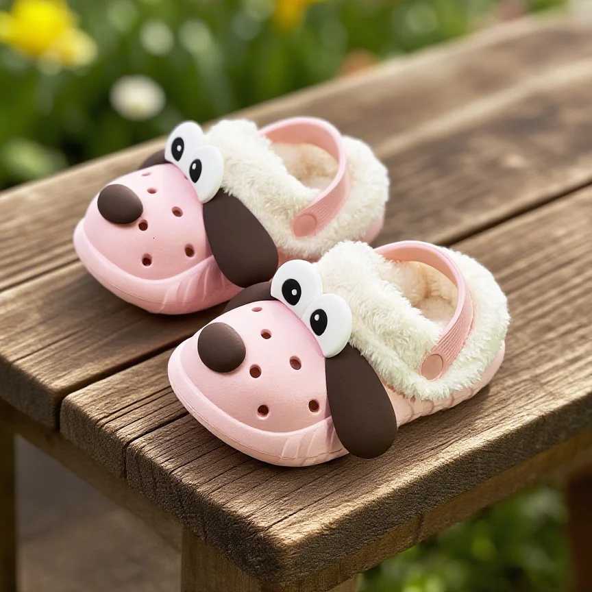 Big eared dog cotton shoes cotton slippers new autumn and winter cotton shoes with plush insulation soft soled shoesW251121