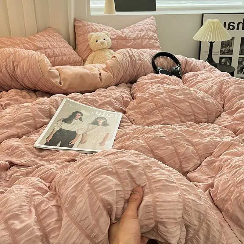 Luxury white ruffled chipboard down duvet cover with soft solid color bedding including bed sheet box single large size Y250418