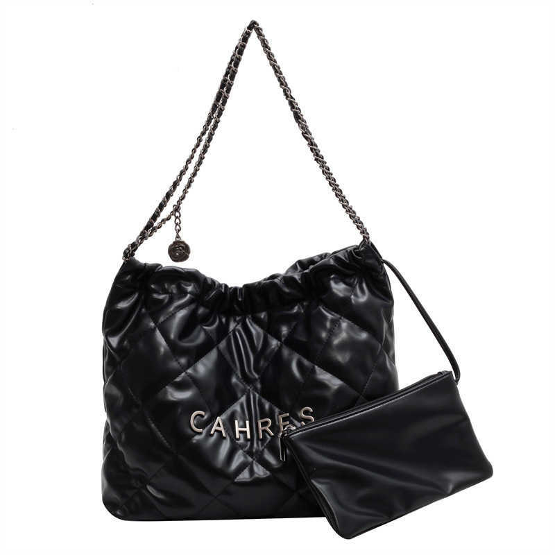 High quality designer bags Lingge Chain New Large Capacity Casual Versatile Shoulder Garbage Womens Bag