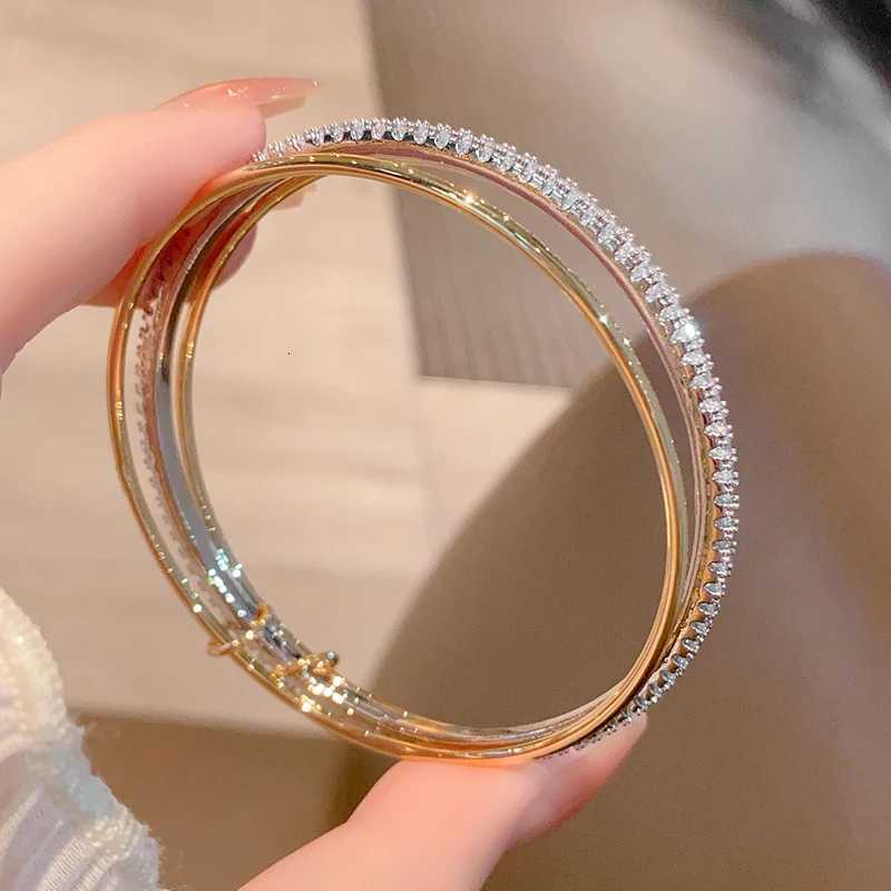 Trendy fashion 18 k gold plated brass jewelry skeleton court style THREE PCS SET bangle bracelet for womanW251121