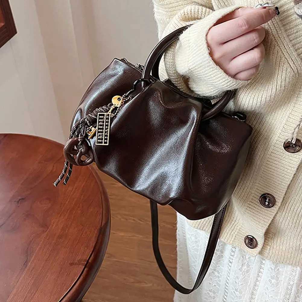 New Autumn Winter Pleated Shoder Bag Fi Crossbody Bag Large Capacity Pendant Versatile Bags Y251121