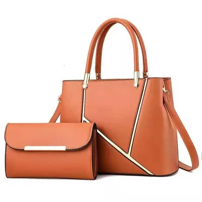 Fashionable New WomenS Handbag Large Capacity Casual Shoulder Bag Classic Retro Crossbody Bag Urban Commuting Tote Bag WomenT251121