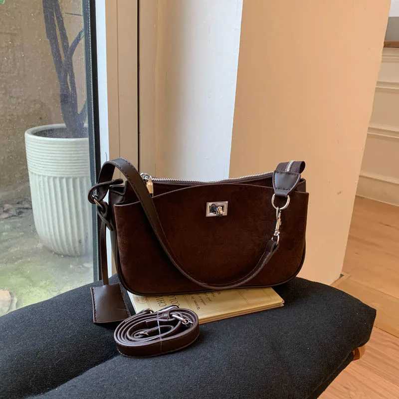 Mahjg Bag Soft Hobo e-shoder Crossbody Underarm Small Square Bag For Fem High-grade Lock Small Square Leather Bag Y251121