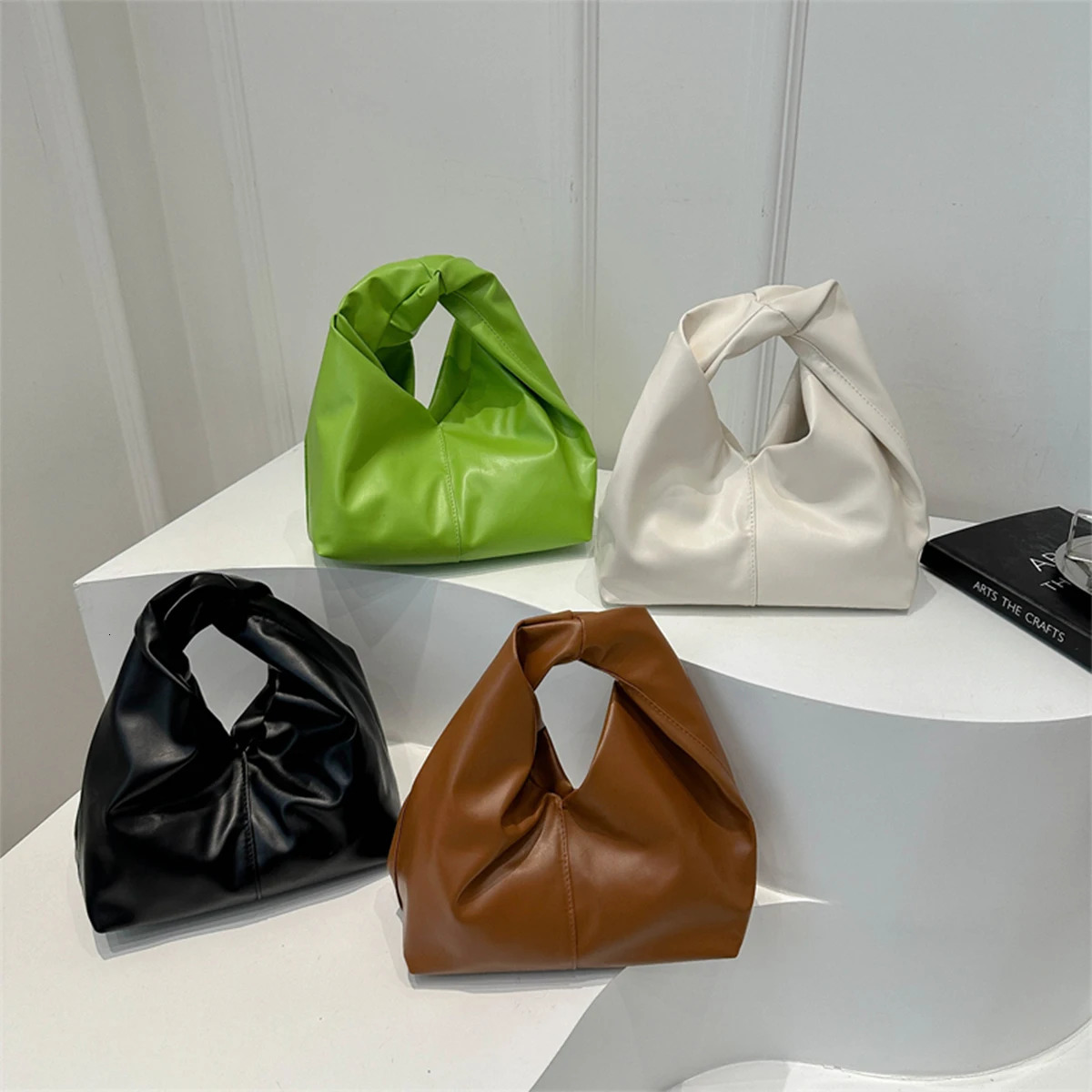 Womens Dopamine Pleated Handbag - Lightweight PU Clutch Bag with Magnetic Closure for Casual Chic Style Shoulder Bag R250421