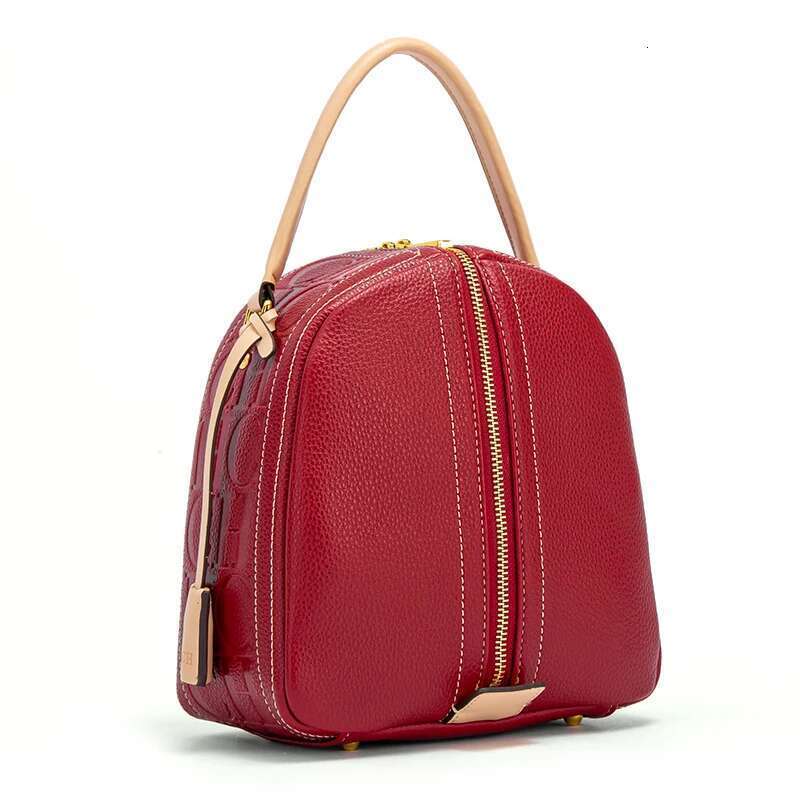 CH High Quality Solid Color Handbag Fashion Season New Product Simple Women's Shoulder Unique Bag Design