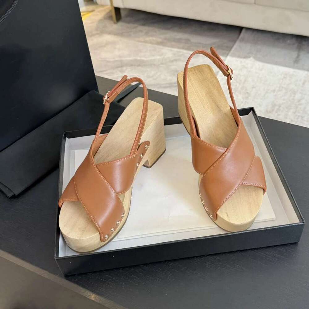 New Women Size34-41 Genuine Leather Sandals Super High Heels Rivet Pumps Flat Platform Designer Shoes atillas De Mujer