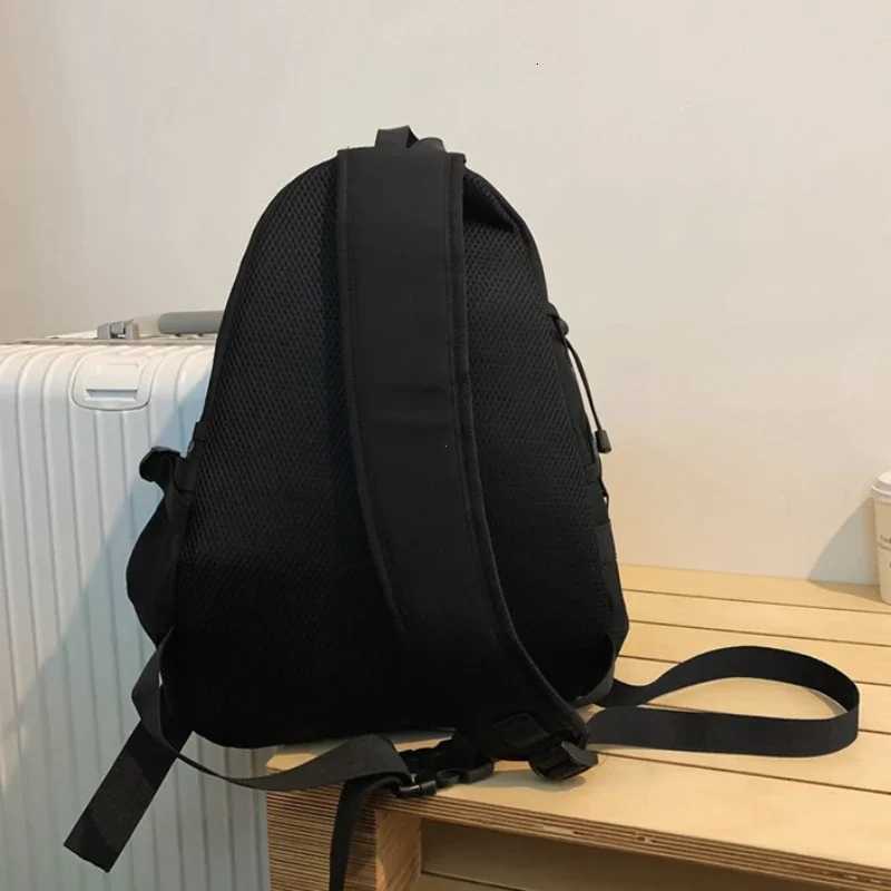 Fashion 2025 New Ch Bag Mens Crossbody Bag Mti Functial Casual e Shoder Backpack Large Capacity Messenger Bags Y251121